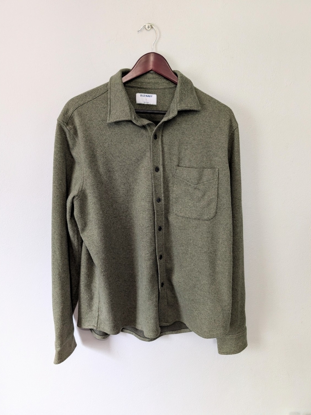 Old Navy Fuzzy Soft Olive Green Men's Button Up Shirt Pocket Size Large
